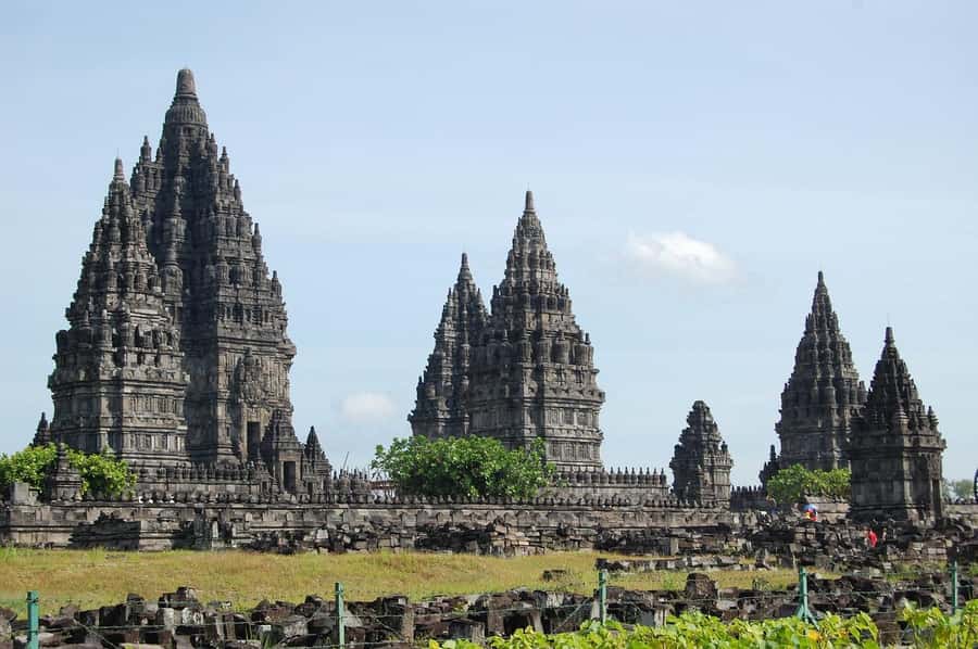 Yogyakarta: Prambanan Tour, Sukuh Temple & Tea Plantation - Final Call: Book It for Variety and Easy Transport