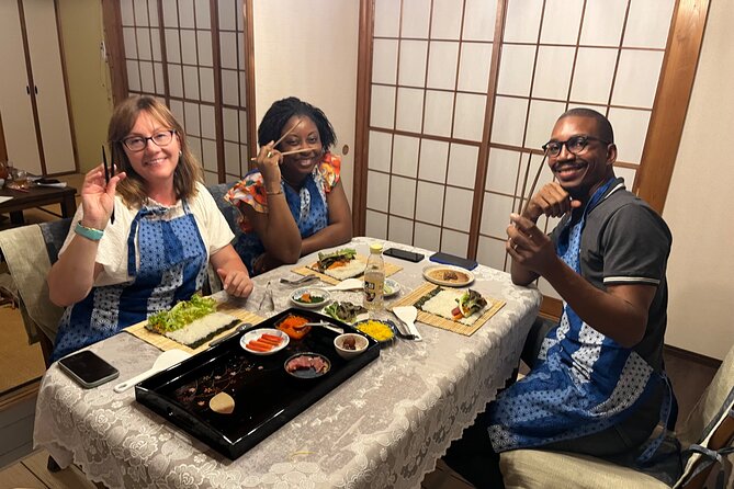 Yokohama: Sushi & Gyoza Cooking with Matcha & GreenTea Experience - Who will enjoy this most