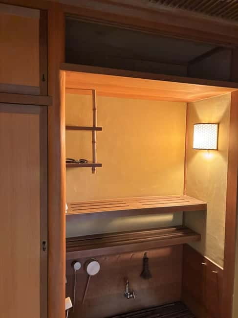 Yokohama : Tea Ceremony with Sweets and Souvenir - The tea set makes the $45 price more useful