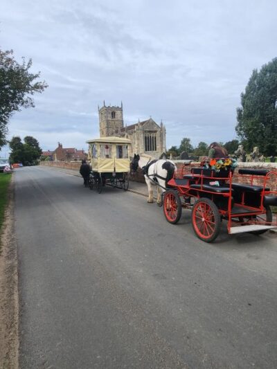 York: Private Horse-Drawn Carriage Ride and Afternoon Tea
